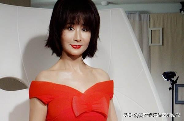 潘迎紫图片:你觉得70多岁的潘迎紫美吗大家对现如今的潘老太太有什么看法
