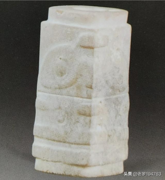 玉是什么做的,大型玉琮一般是用什么玉做的，怎么看？