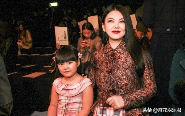 刘海峰前妻:歌手海峰跳楼离世，舍下年幼的两个儿子和娇妻为哪般？