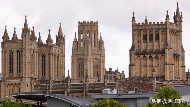 英国爱丁堡:爱丁堡大学是英国顶尖大学吗？