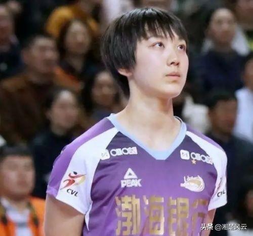 女排00后小将陈博雅，正式进国家队，进步神速，能否成接应一姐？