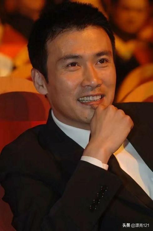 旗袍美探演员表:女星人到中年没戏拍，真的是这样吗