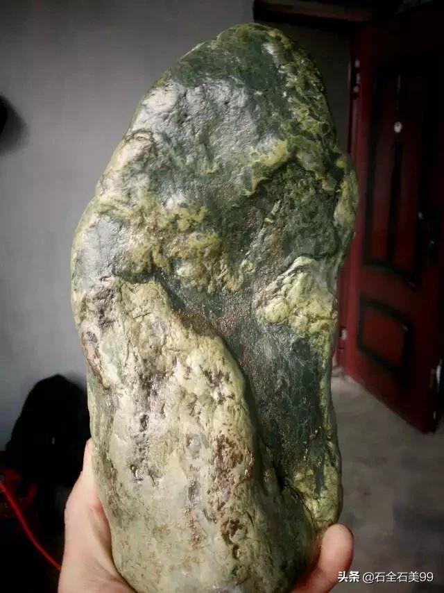 玉石到底有什么价值,我的石头有价值吗？价值如何？