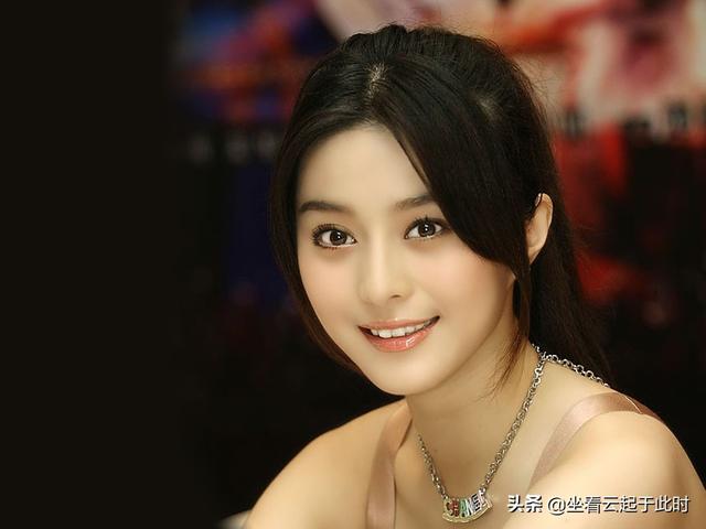 影后胡蝶:民国影后胡蝶，为何能够成为电影皇后？她和阮玲玉相比如何呢？
