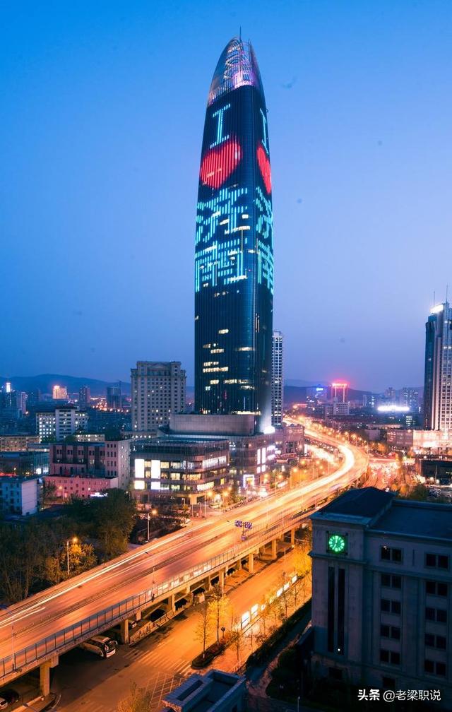 济南第一高楼为什么总是给人别样的印象