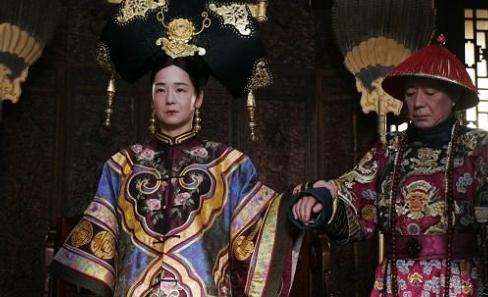 李莲英的舌头特别长:李莲英长得那么丑，为什么慈禧还那么喜欢他