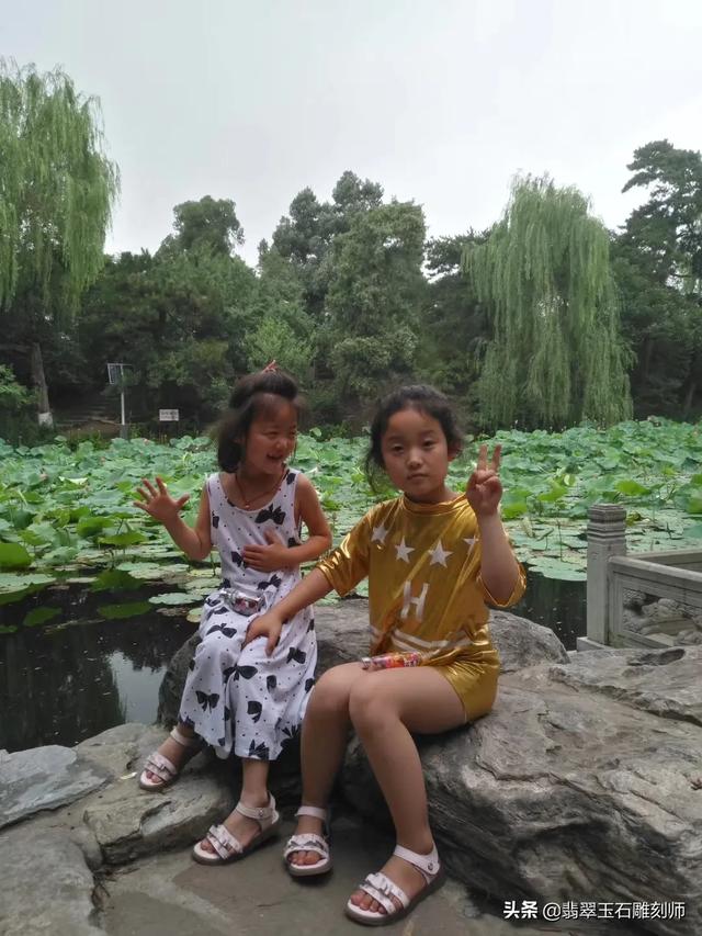 什么品质的玉比较好,请问下面4个玉，哪个最好？