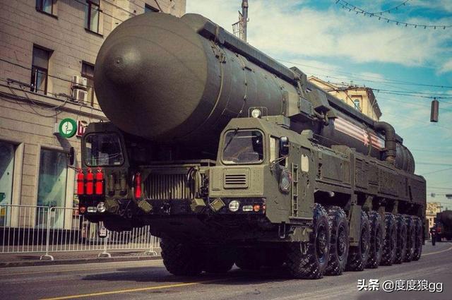 2026天津核战争，美俄不知道核弹够用就行的道理吗他们为什么还保持数千枚核弹