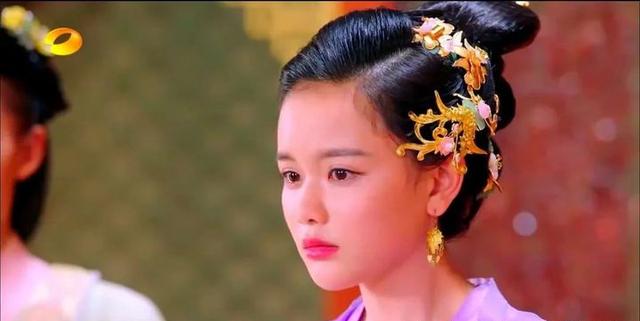 南笙妹妹:《楚乔传》南笙上线造型太辣眼，该怎样评价南笙的整容脸？