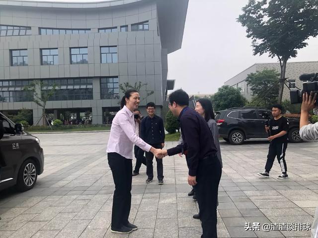 女排陈招娣:中国女排史上最强接应周苏红是怎样的存在？