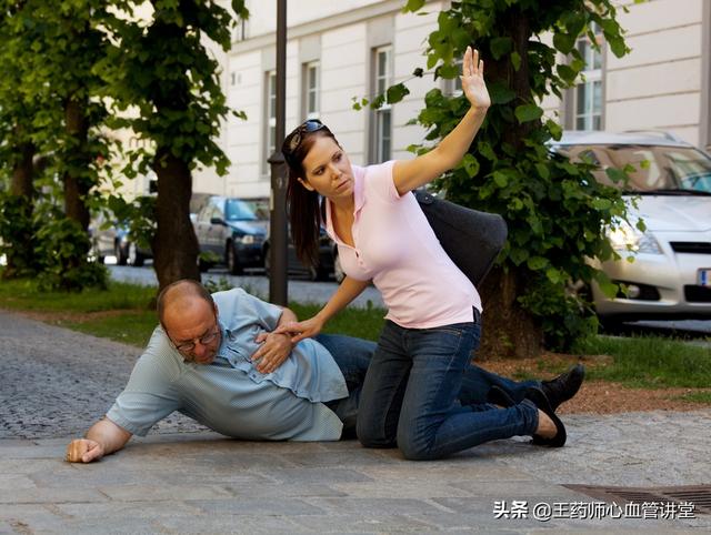 脑血栓来临前有哪些前兆，脑血栓前期会有什么提示，得了脑血栓应该怎么办