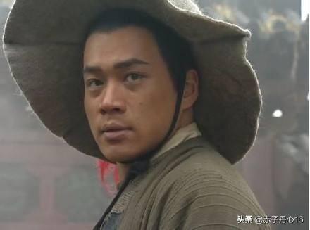 潘安的脸驴大的货:人的一生如果娶不到老婆，谈不到女朋友，挣再多的钱，有什么用？