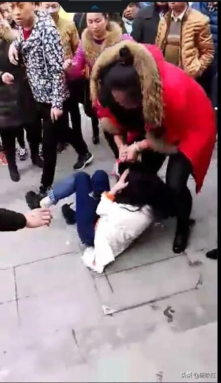 徐情情:婚外情是否触犯中国的法律？婚外情是如何认定的？