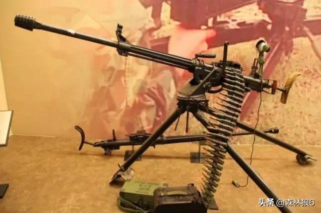现代战争高射机枪和防空炮还能把飞机打下来吗？