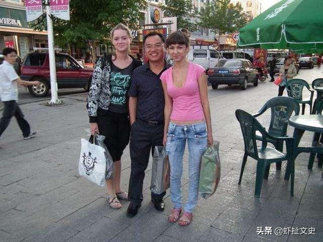现在想去俄罗斯泡妞。我可以出国吗？
(图6)