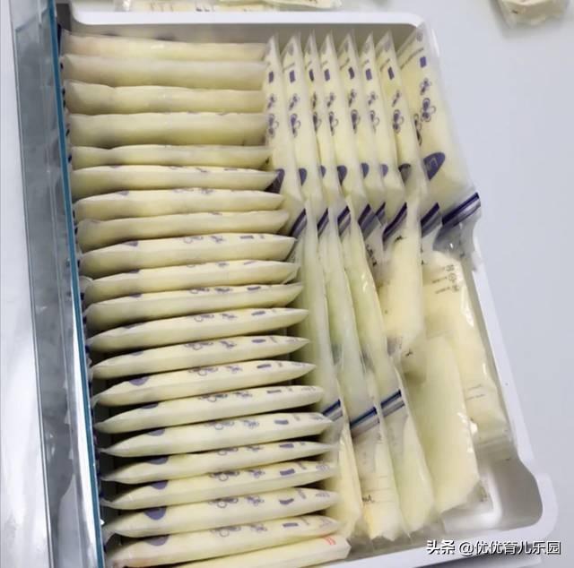 挤奶门图片:靠吸奶器母乳喂养的宝妈多吗？坚持了几个月？