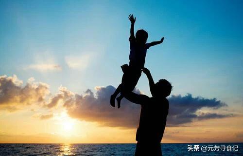 很多人说“父爱如山！”你印象中的父亲是怎样的？
