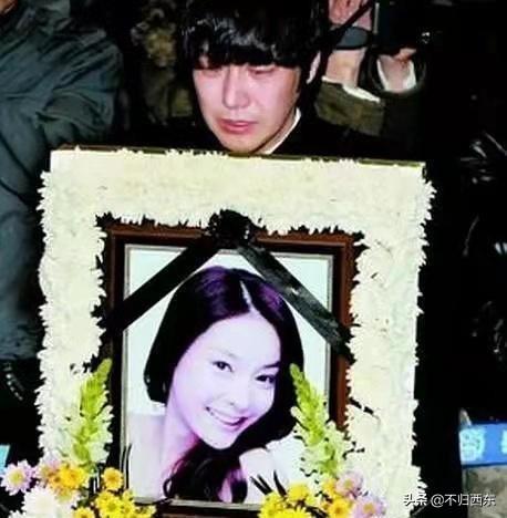 饭岛爱自杀:又有两个遗憾离世……韩国艺人为何频频自杀？