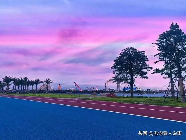 多地出台养犬规定引热议:关于全国各大城市相继出台的文明养犬的规定是否合法？是否有效？ 多地出台养犬规