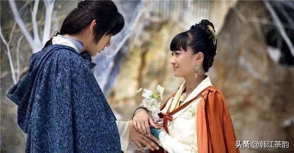 《侠客行》中石破天和石中玉是双胞胎,受到不同的家庭教育,为何性格天