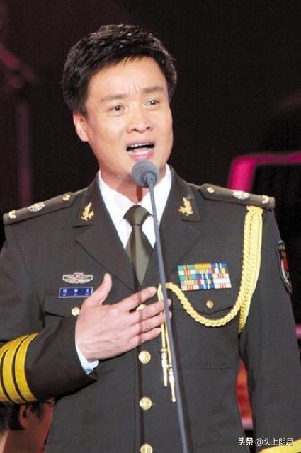 中国男高音歌唱家:我国著名的男高音歌唱家，演唱风格各有千秋，你最喜欢谁呢？