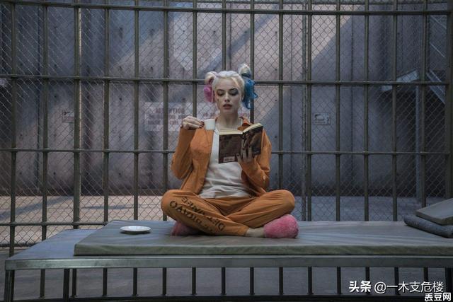 玛歌特罗比:如何评价俄罗斯世界杯开幕式上的超模娜塔莉亚-沃迪奥诺娃