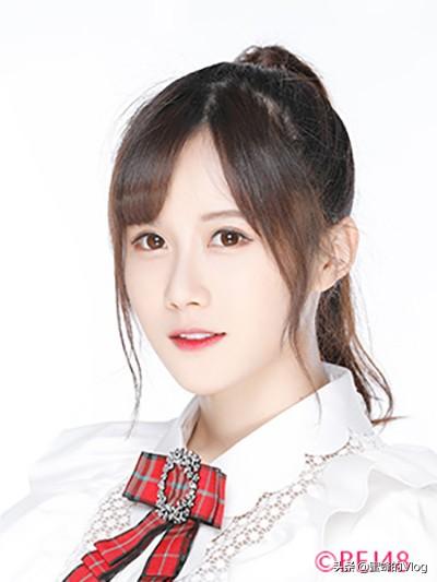 陈美君:怎么看待明星私联粉丝行为？