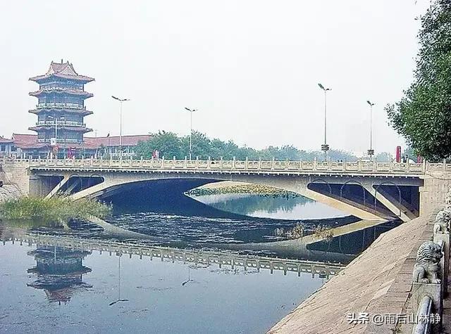 王南钧:河北泊头21岁小伙跳河救人不幸身亡。你怎么看？