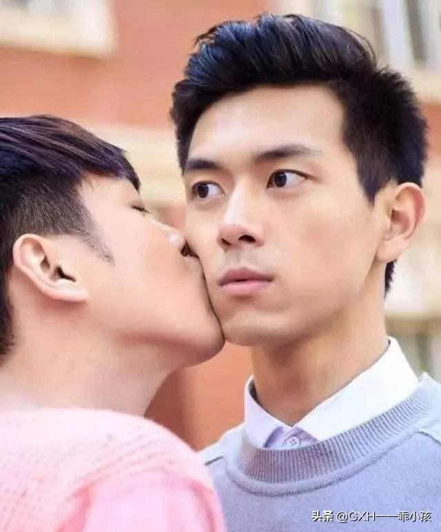 非常静距离李现:肖战和李现，谁能火得更久一点