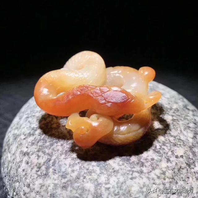 和田玉鉴定等级标准,如何鉴定和田玉的密度、硬度？