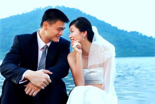 姚明婚礼:和2米26的姚明结婚是什么感受？