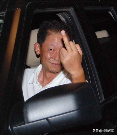《天道》《黑冰》《青瓷》中不同阶段王志文的表演有什么变化？