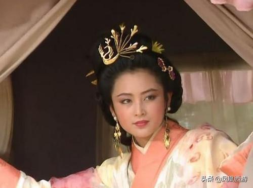 公与儿憩乔静:战神吕布白门楼殒命，他留下视若生命的“三宝”归宿如何？