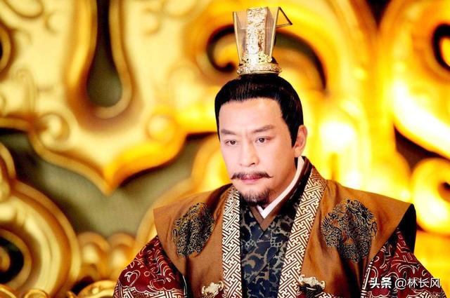 武则天称帝15年，82岁把江山还给李唐后没了权力，为何却无人动她？插图64