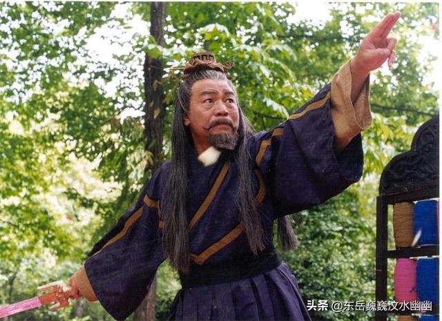 金毛狮王谢逊:金庸先生笔下，杨过、谢逊、任我行和方证谁的狮子吼功最厉害？