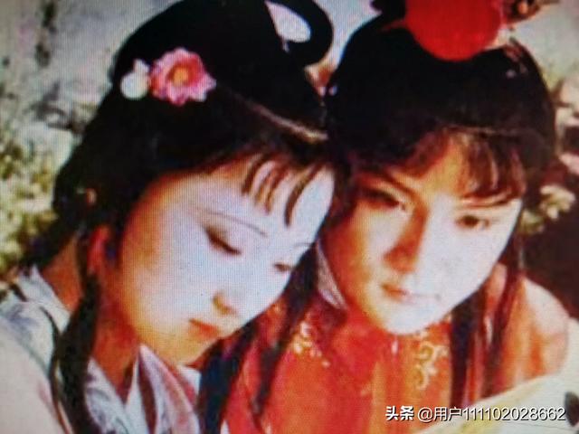 猫狗大战2百度影音最新章节列表:《红楼梦》为什么叫“红楼梦”？