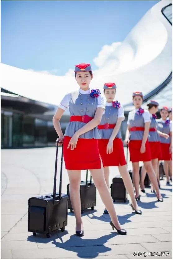 空姐姐一般工资多少？
(图40)