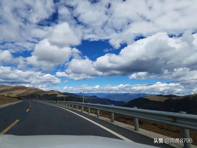 梦里梦到好多人是什么意思,在你们梦里出现最多的人是谁？