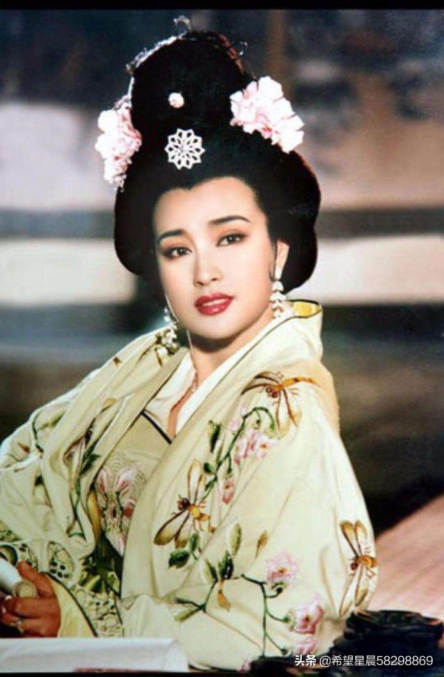 李义府:李义府为武则天成为皇后立下了汗马功劳，你知道表现在哪吗？