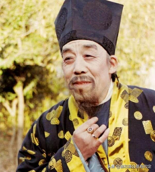 《红楼梦》中,按理说贾兰才是荣国府的第一公子哥,可是为什么是贾宝玉