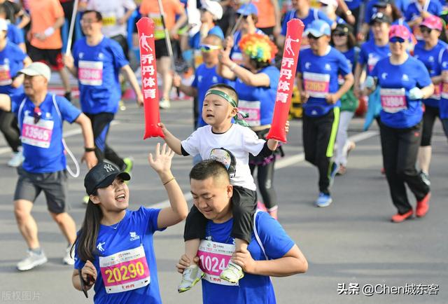 头条问答 为何跑马拉松会失温死了二十几个人 如果一直运动的话会失温死吗 2个回答