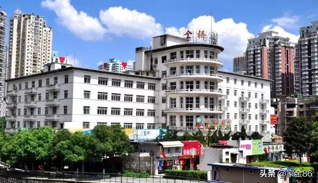 雷阿幼朵:哪些歌是描写你家乡的呢？