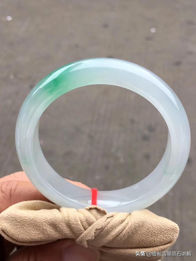 缅甸翡翠怎么鉴别真假缅甸翡翠玉真假肉眼如何识别