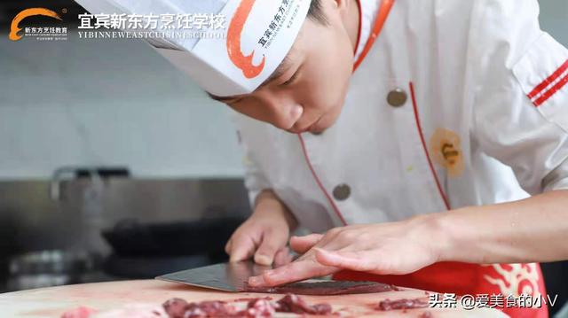烹饪学校的中餐专业都教些什么菜？