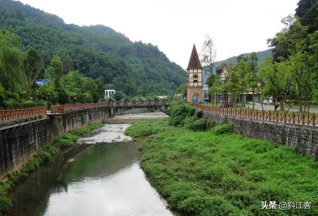 成都骑龙幼儿园，成都的近郊哪个区县居住生活最方便