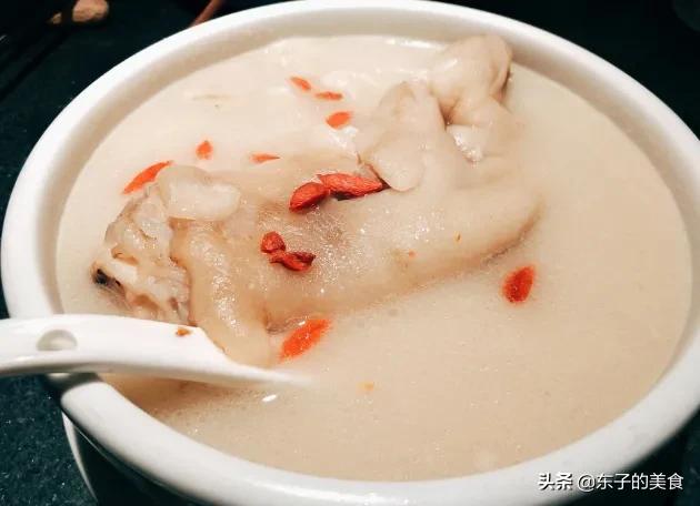 台北师院校花吴育臻:成都玉林好吃的美食有哪些？
