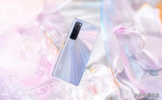 请问预算三千内华为荣耀v30和nova7选哪个呀