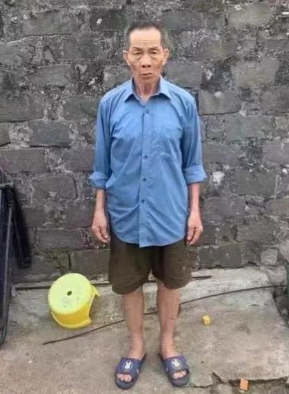 醉酒男子卡住孩子脖子十分危险，父亲持刀砍伤男子算正当防卫吗？