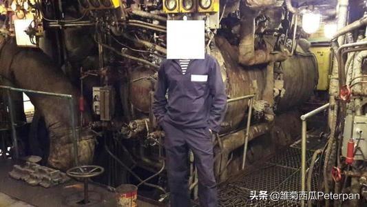 远古巨兽沃那比蛇:库兹涅佐夫号航母和辽宁号相比为什么那么老旧？
