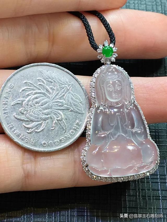 翡翠黑皮料是哪个场口,莫湾基铁锈皮一般出什么料子？